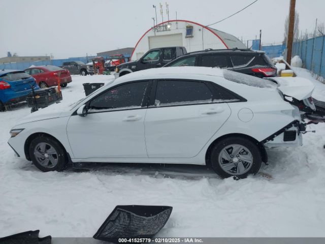 KMHLL4DG1RU764086 Hyundai ELANTRA SE