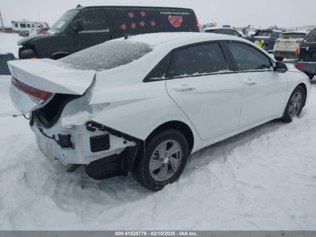 KMHLL4DG1RU764086 Hyundai ELANTRA SE