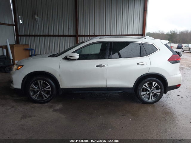 5N1AT2MT5KC767027 Nissan ROGUE SV