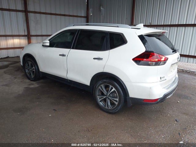 5N1AT2MT5KC767027 Nissan ROGUE SV