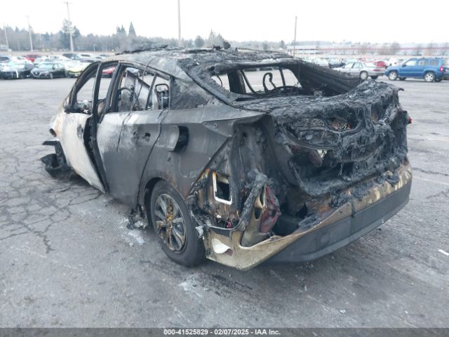 JTDKARFP1K3118011 Toyota Prius Prime Plus