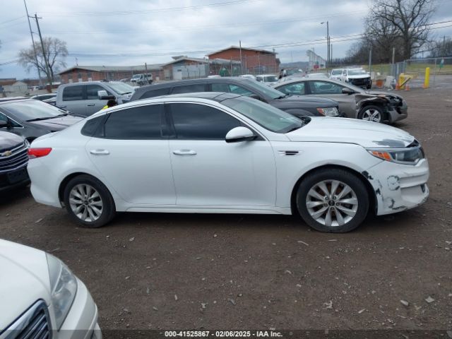 5XXGU4L32GG012563 KIA OPTIMA EX
