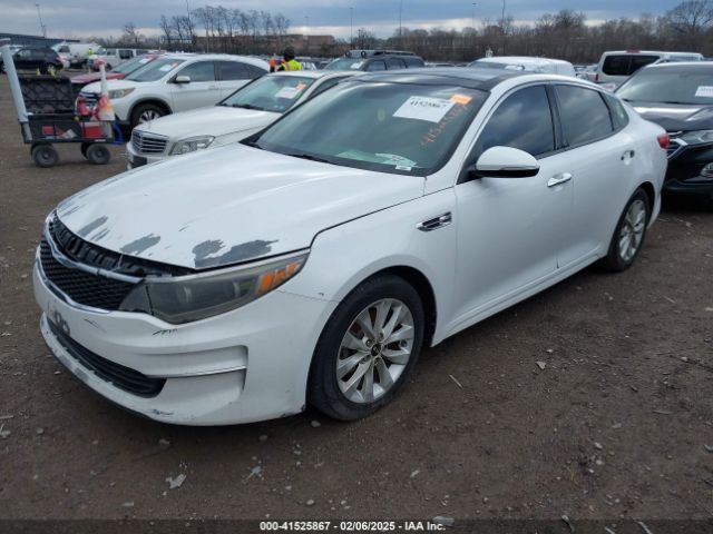 5XXGU4L32GG012563 KIA OPTIMA EX