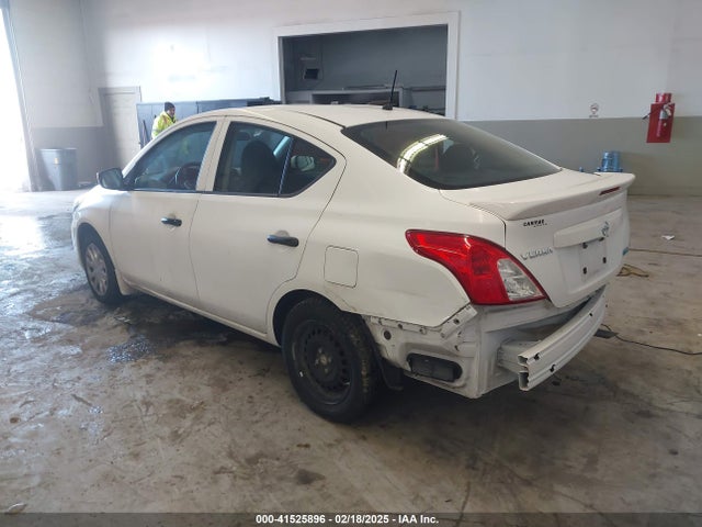 3N1CN7AP8GL899483 Nissan Versa 1.6 S+