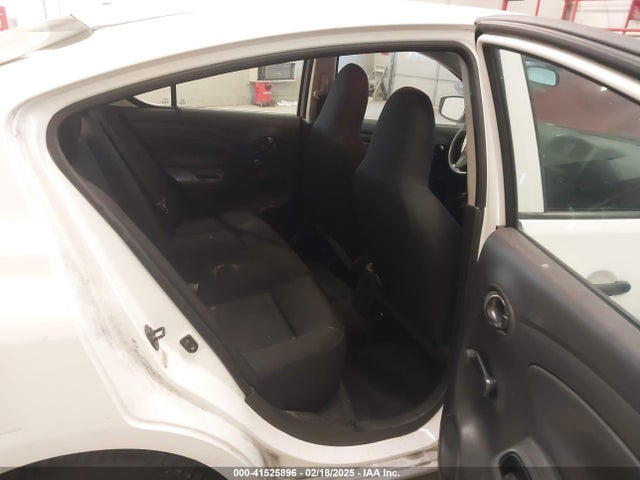 3N1CN7AP8GL899483 Nissan Versa 1.6 S+