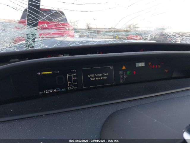 JTDKARFU4J3056141 Toyota Prius Four