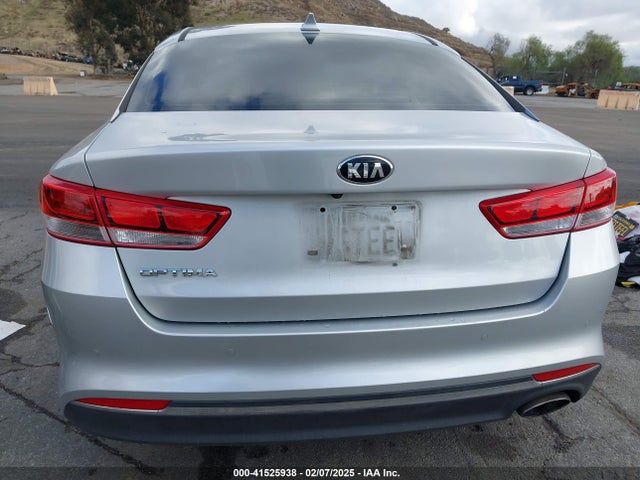 5XXGT4L33JG268995 KIA Optima Lx