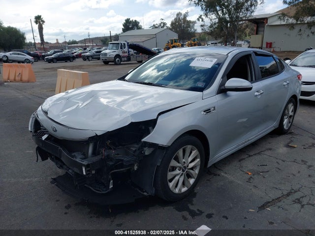 5XXGT4L33JG268995 KIA Optima Lx