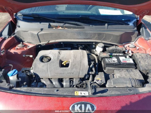 KNDEUCAA5M7226700 KIA SELTOS S
