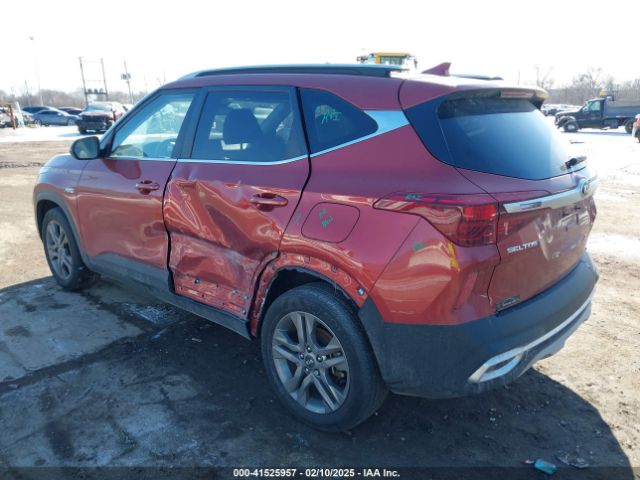 KNDEUCAA5M7226700 KIA SELTOS S