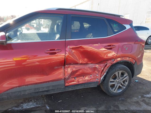 KNDEUCAA5M7226700 KIA SELTOS S