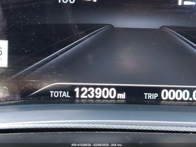 WBA7E2C5XGG739099 BMW 740I
