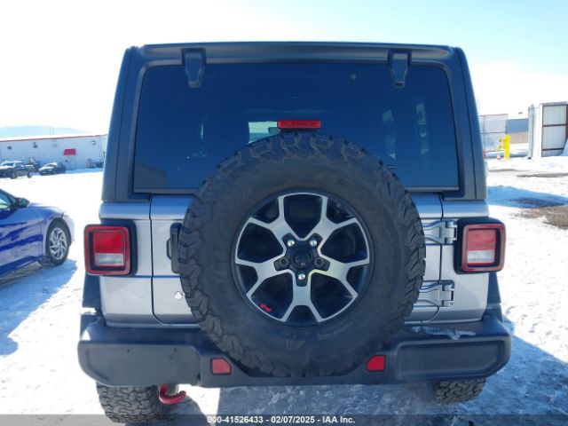 1C4HJXFG2JW261433 Jeep Wrangler Unlimited Rubicon 4x4