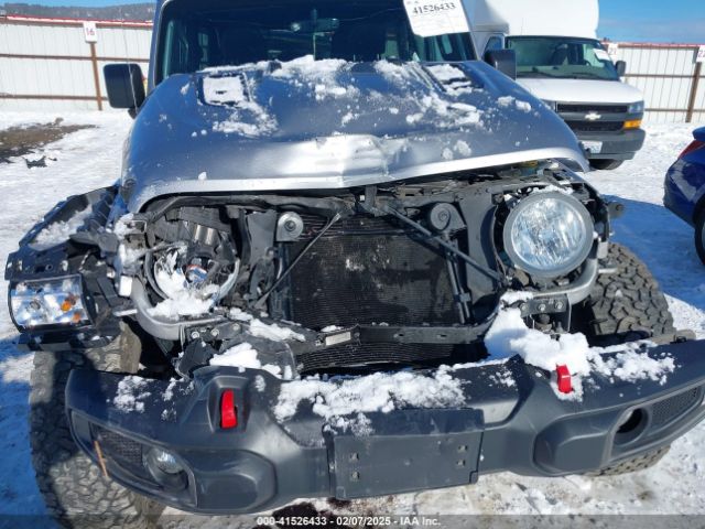 1C4HJXFG2JW261433 Jeep Wrangler Unlimited Rubicon 4x4