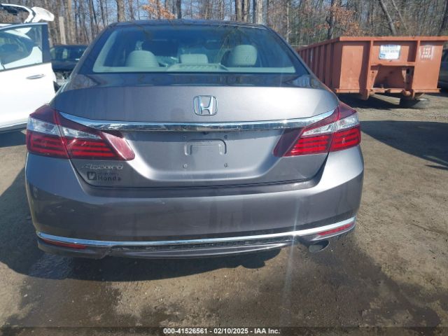 1HGCR2F36HA256330 Honda ACCORD LX