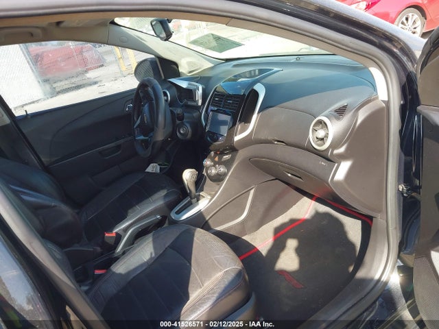Chevrolet Sonic Rs Auto 2015 1G1JG6SB7F4135777 Image 5