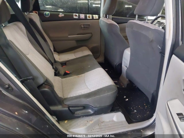 Toyota Prius V Two 2017 JTDZN3EU9HJ062721 Image 8