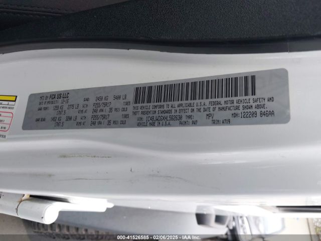 1C4BJWDGXHL562630 Jeep Wrangler Unlimited Sport 4x4