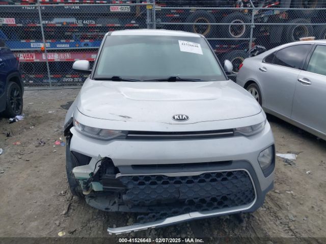 KNDJ23AU6L7035932 KIA SOUL LX