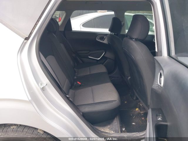 KNDJ23AU6L7035932 KIA SOUL LX