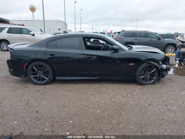 2C3CDXGJ8KH736812 Dodge Charger Scat Pack Rwd