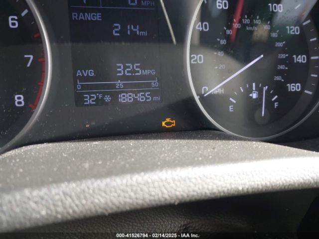 KMHD74LF5JU613662 Hyundai ELANTRA SE