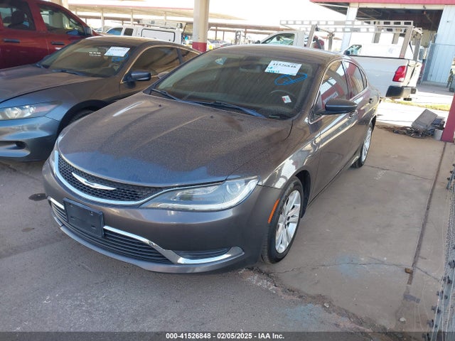 Chrysler 200 Limited 2015 1C3CCCAB8FN617300 Image 2