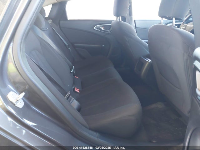 Chrysler 200 Limited 2015 1C3CCCAB8FN617300 Image 8