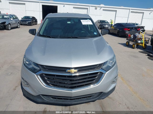 Chevrolet EQUINOX LS 2018 2GNAXHEV8J6108790 Image 12