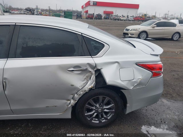 Nissan Altima 2.5 S 2015 1N4AL3APXFC223863 Image 6
