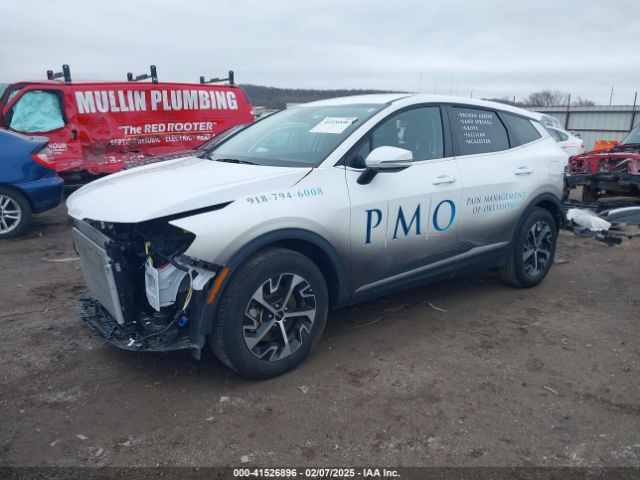 5XYK33DF8SG258005 KIA Sportage Ex