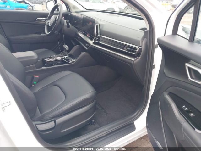 5XYK33DF8SG258005 KIA Sportage Ex