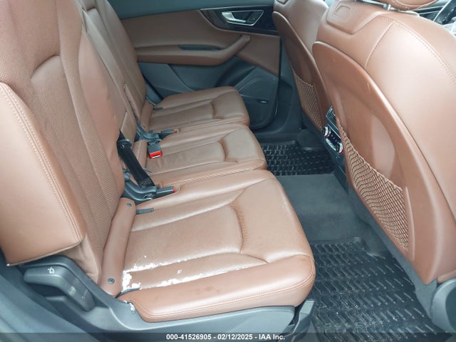 2017 AUDI Q7 WA1LAAF7XHD041108 Photo 7