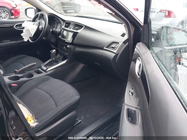 3N1AB7APXKY325995 Nissan SENTRA SV
