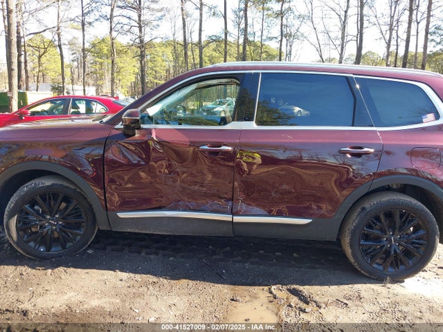 5XYP54HC1NG301044 KIA Telluride Sx