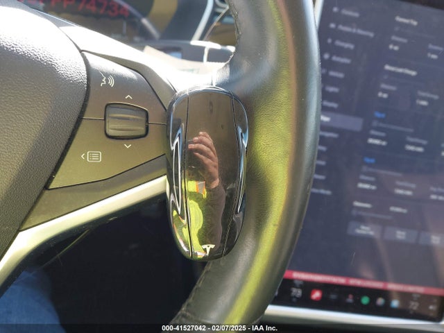 2015 TESLA MODEL S 5YJSA1H26FFP74734 Photo 10