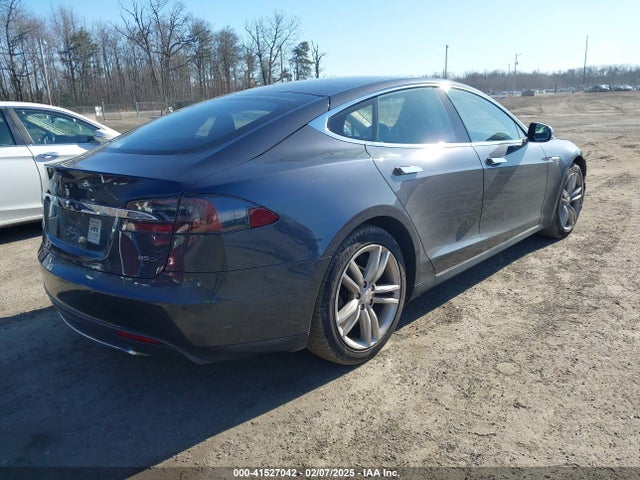 2015 TESLA MODEL S 5YJSA1H26FFP74734 Photo 3