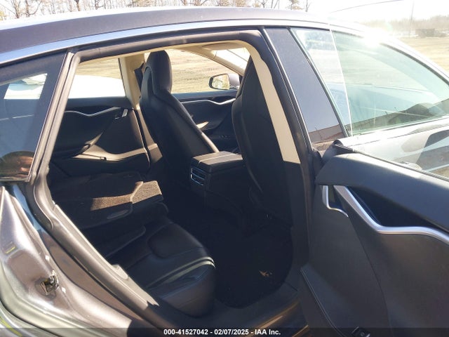 2015 TESLA MODEL S 5YJSA1H26FFP74734 Photo 7
