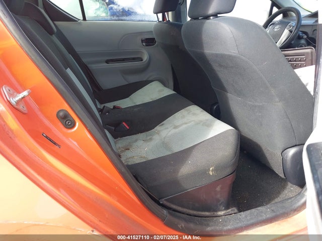Продажа на аукционе авто 2013 Toyota Prius C Two, vin: JTDKDTB36D1034739, номер лота: 41527110