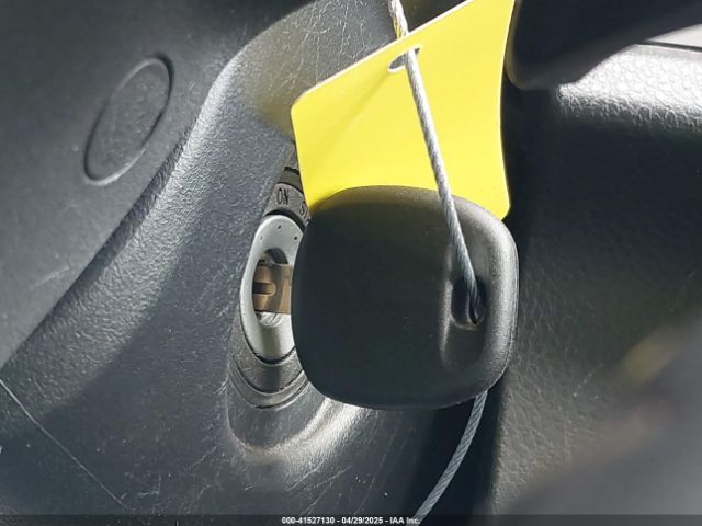 4T1B11HK1KU209661 Toyota CAMRY SE
