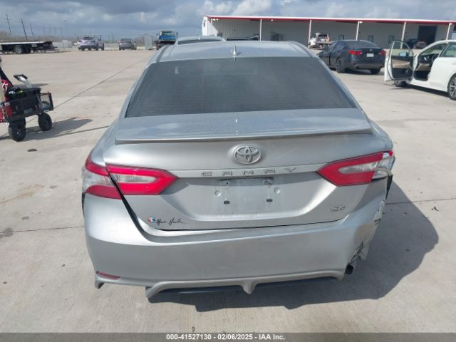 4T1B11HK1KU209661 Toyota CAMRY SE