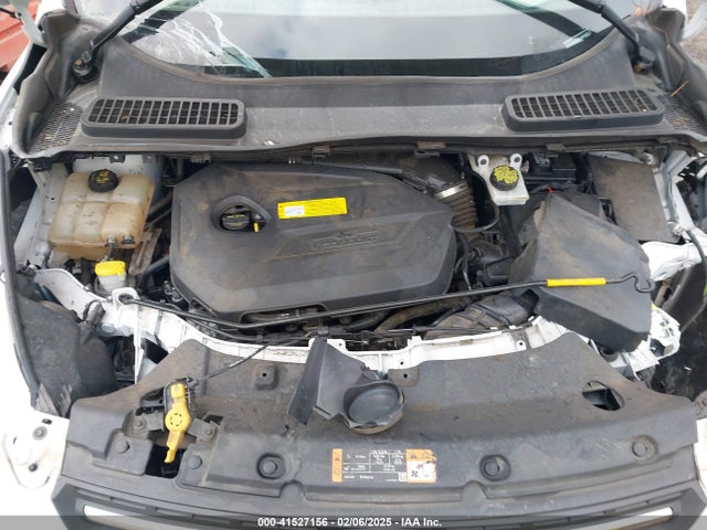 1FMCU0GX8GUB05808 Ford ESCAPE SE