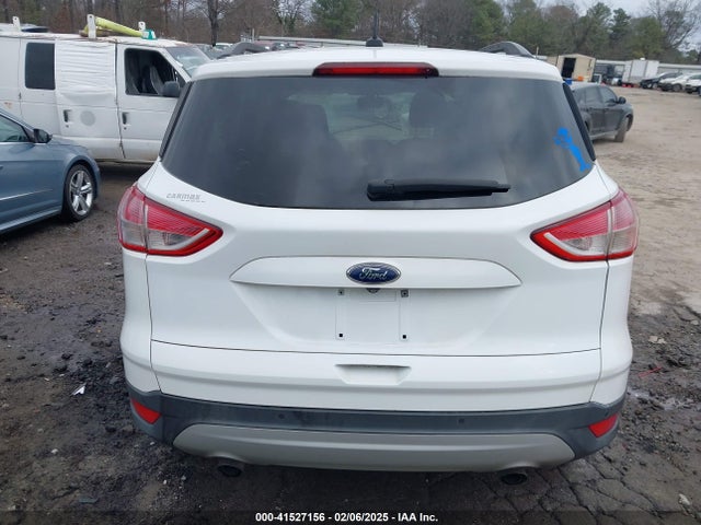 1FMCU0GX8GUB05808 Ford ESCAPE SE