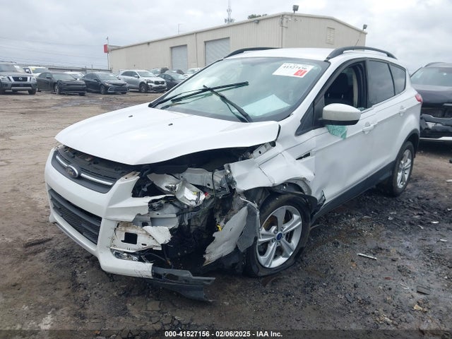 1FMCU0GX8GUB05808 Ford ESCAPE SE