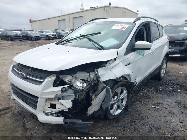 1FMCU0GX8GUB05808 Ford ESCAPE SE
