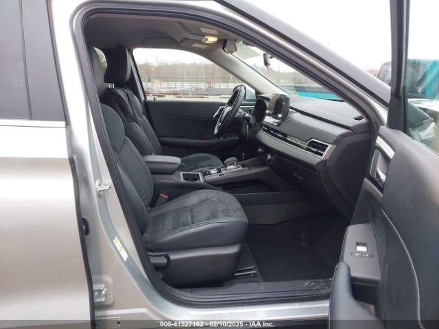 2022 MITSUBISHI OUTLANDER JA4J3UA89NZ024351 Photo 4