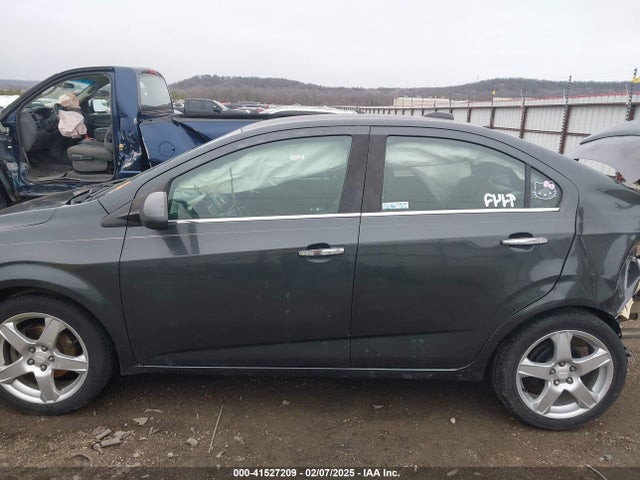 1G1JE5SBXG4133751 Chevrolet Sonic Ltz Auto