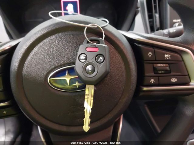 JF1GUABC8R8878330 Subaru Impreza Base 5-door