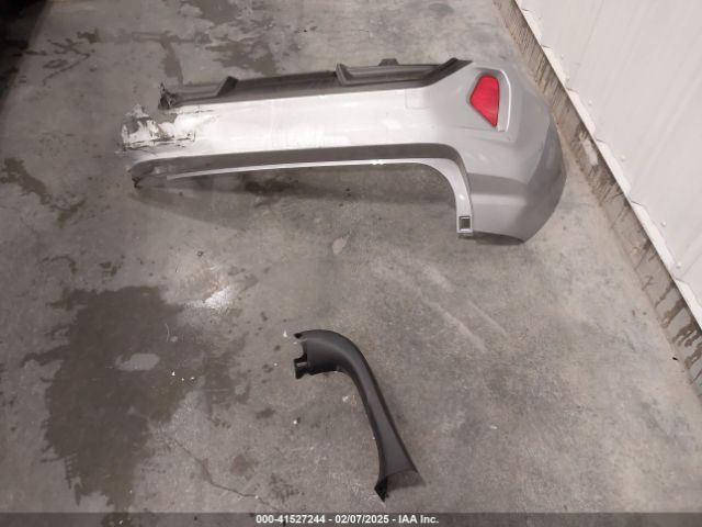 JF1GUABC8R8878330 Subaru Impreza Base 5-door