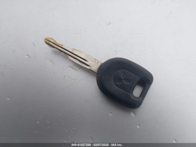 2000 MITSUBISHI GALANT 4A3AA46GXYE071506 Photo 10